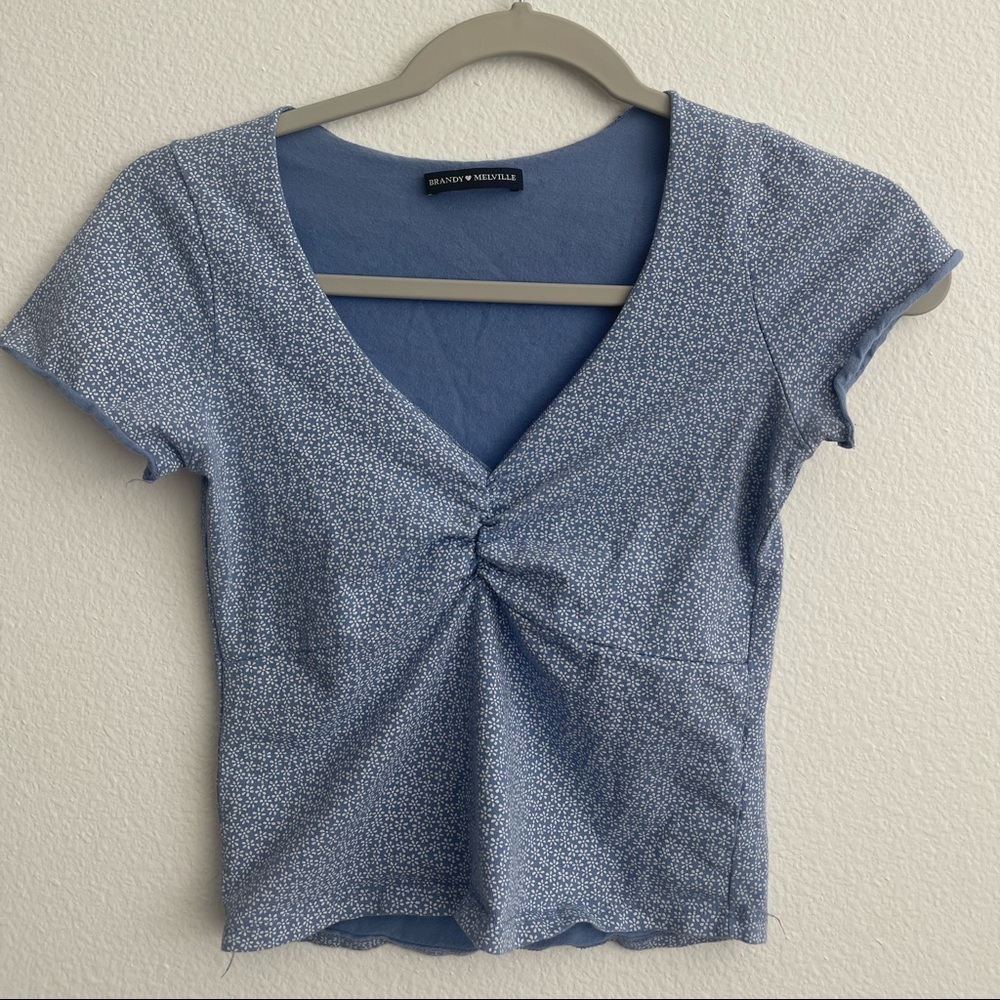 Brandy Melville cropped tee